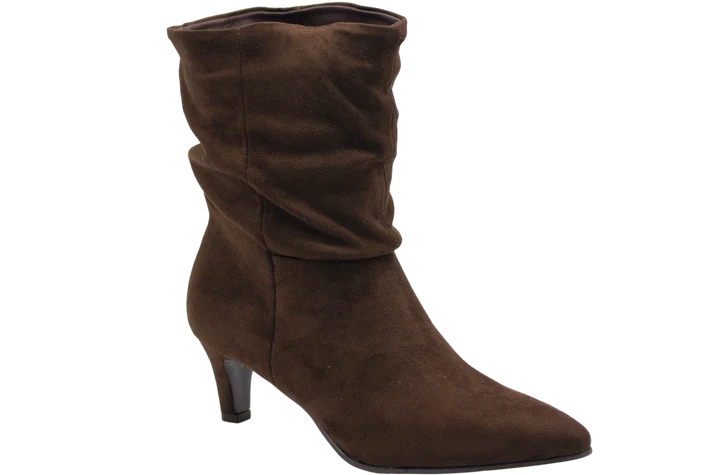 BOTA SLOUCHY